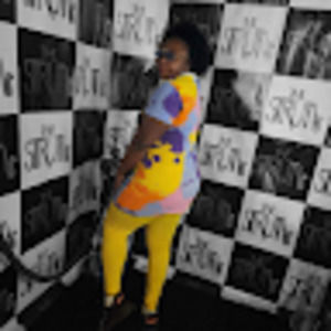 Meet your Posher, Lakisha